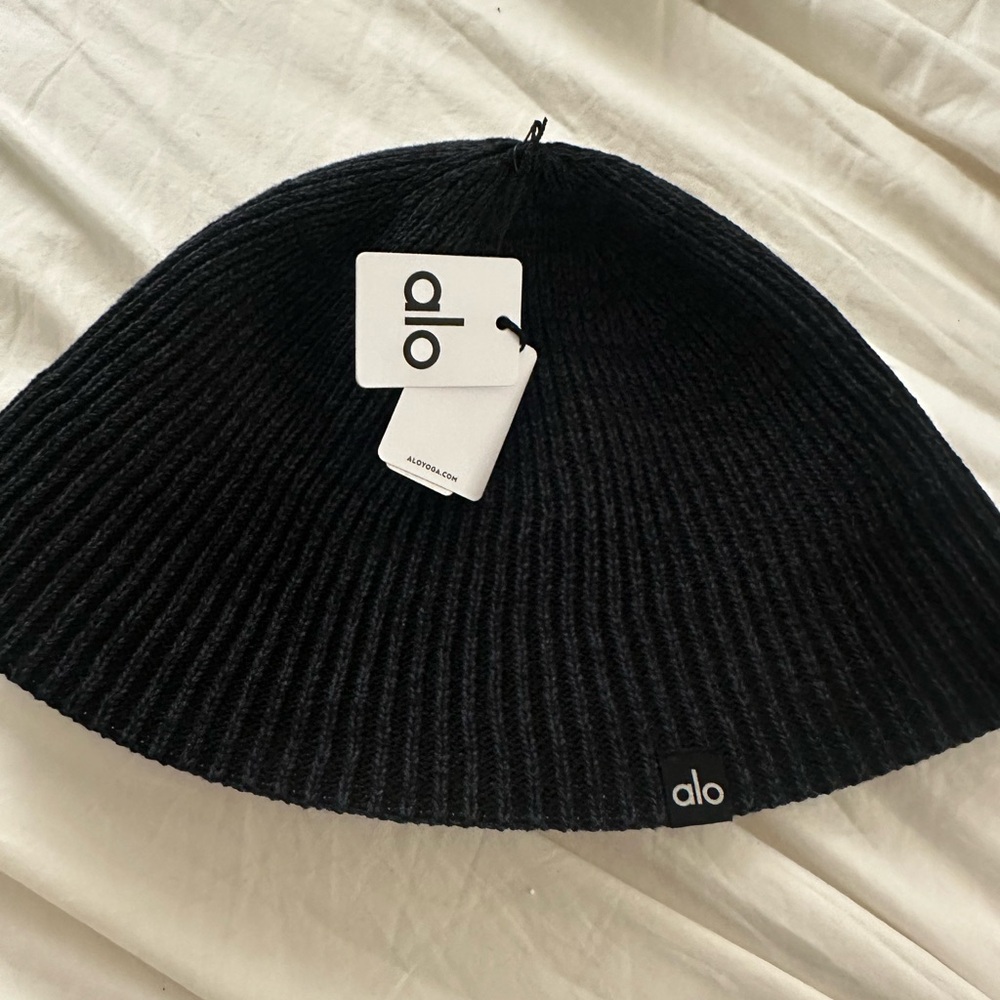 ALO Denim knit cloche